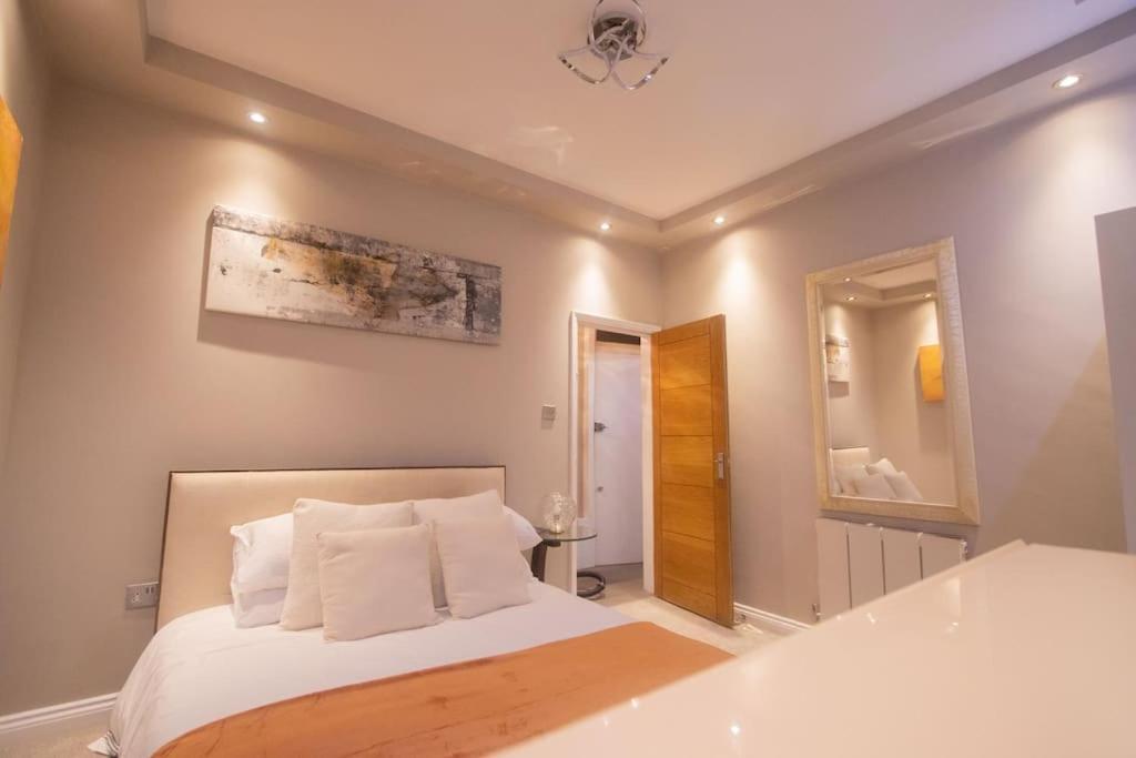 Oikoshomes Three Bedroom Flat In Лондон Екстер'єр фото