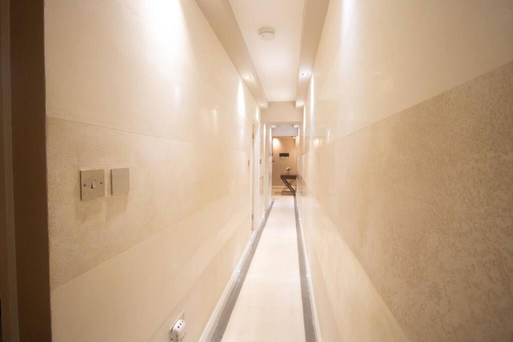 Oikoshomes Three Bedroom Flat In Лондон Екстер'єр фото