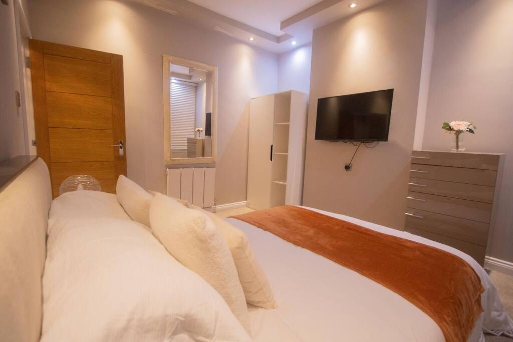 Oikoshomes Three Bedroom Flat In Лондон Екстер'єр фото
